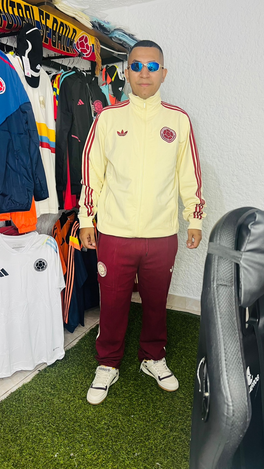 Conjunto BEHIS